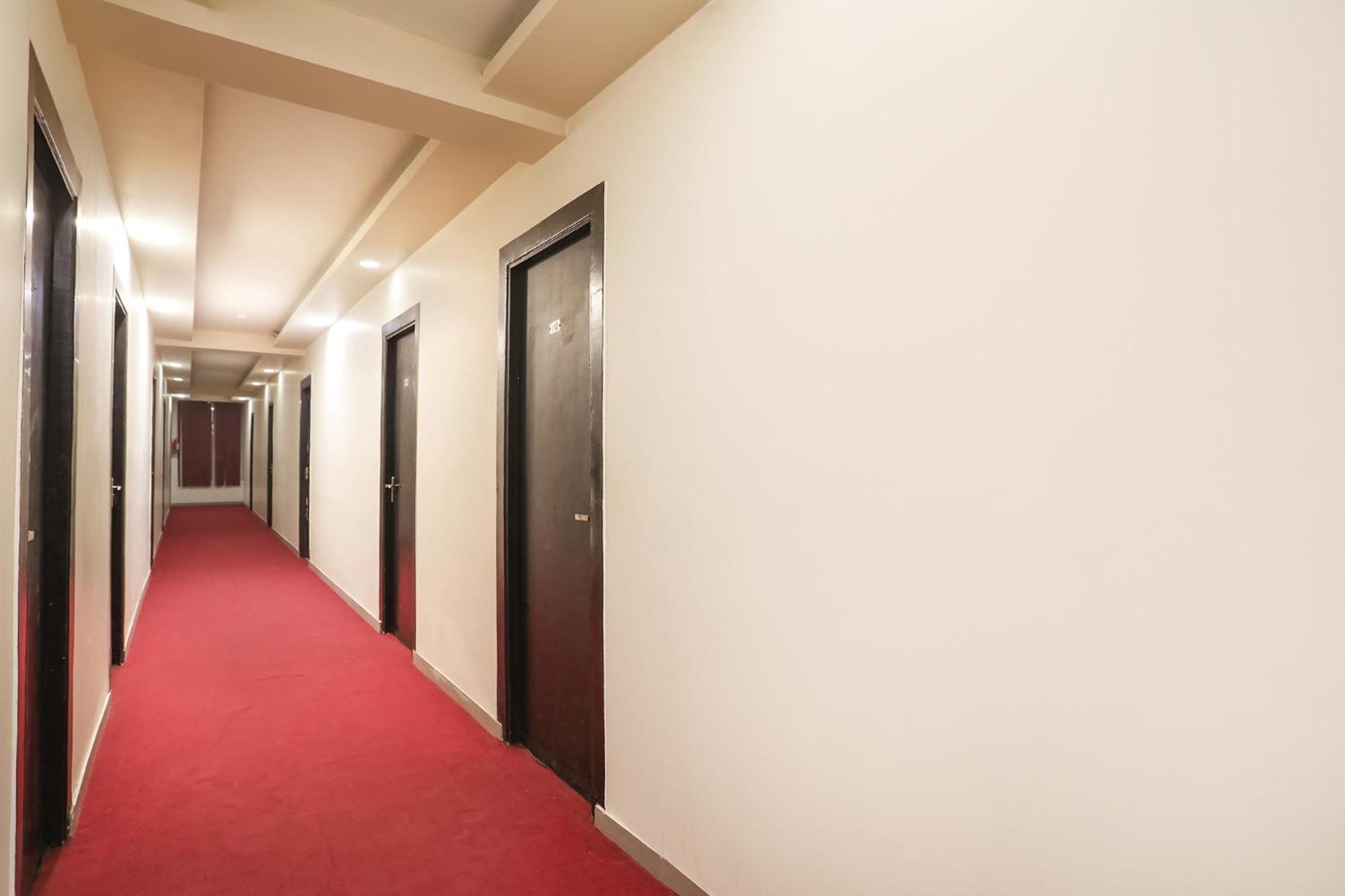Fabhotel The Diamond Ghaziabad Exterior photo