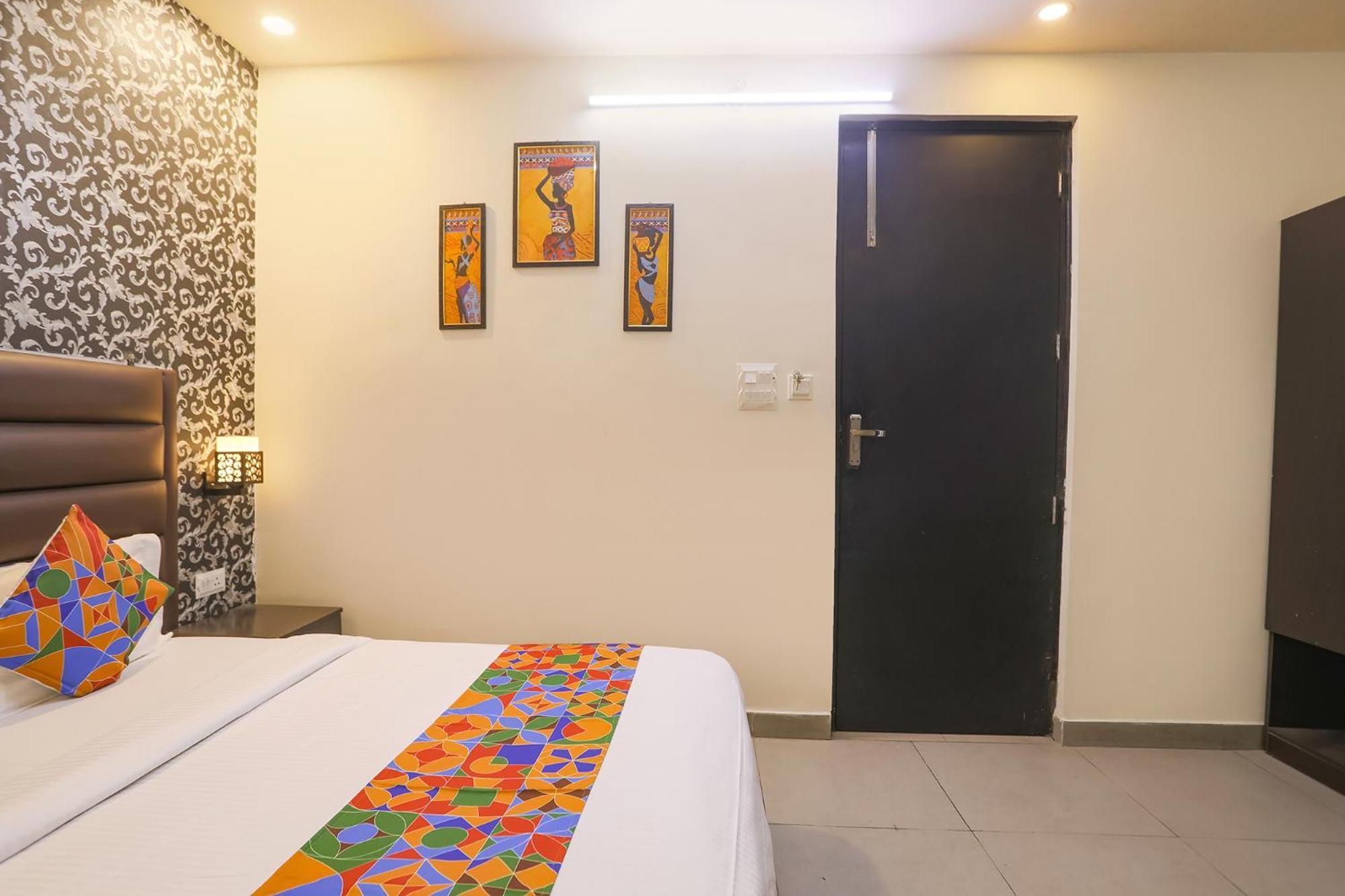 Fabhotel The Diamond Ghaziabad Exterior photo